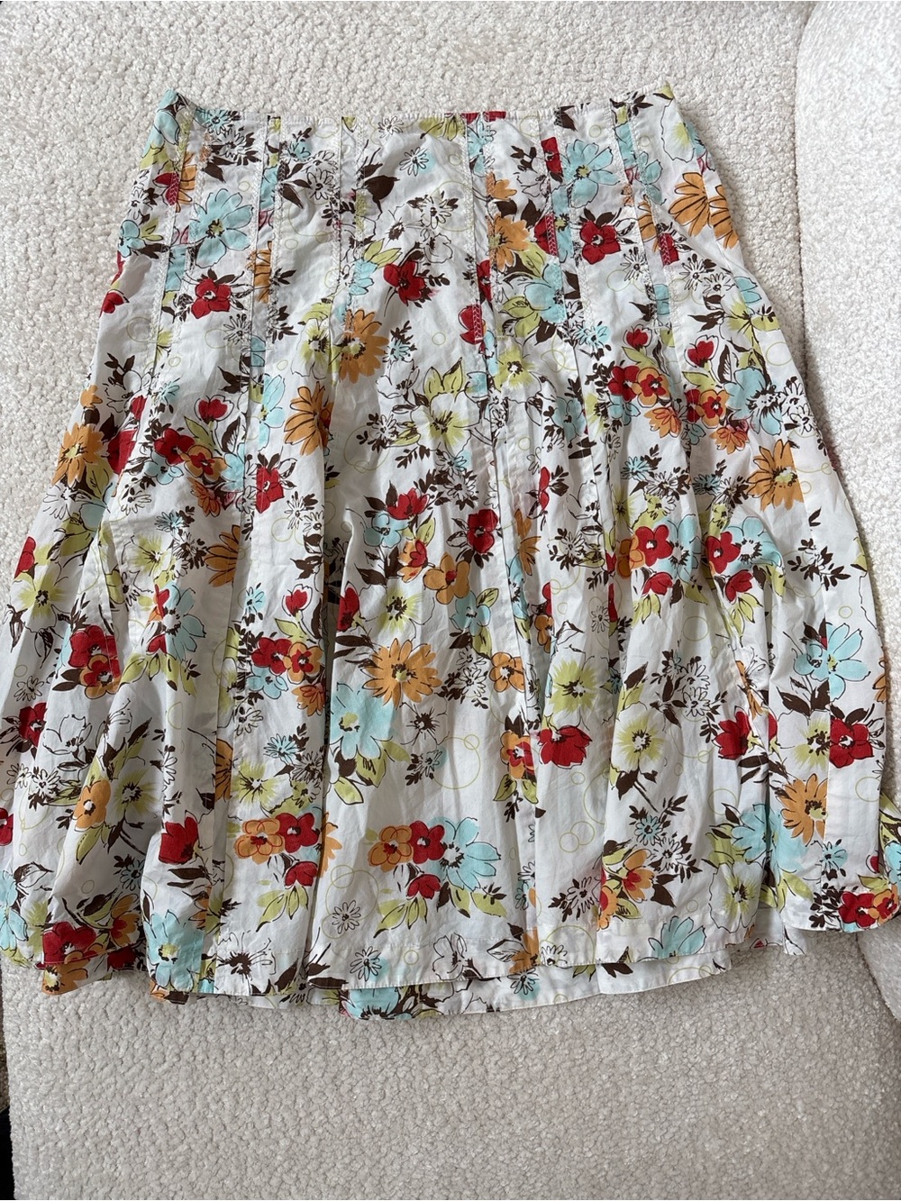 CAbi Floral A-Line Skirt in White with Red, Yellow & Aqua Blooms